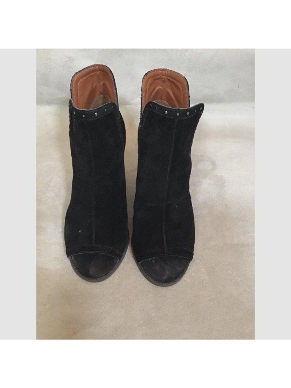 Lucky Brand Womens Libeth Booties 7.5 Ankle Boots Black Suede Studded Pull On - Picture 3 of 9